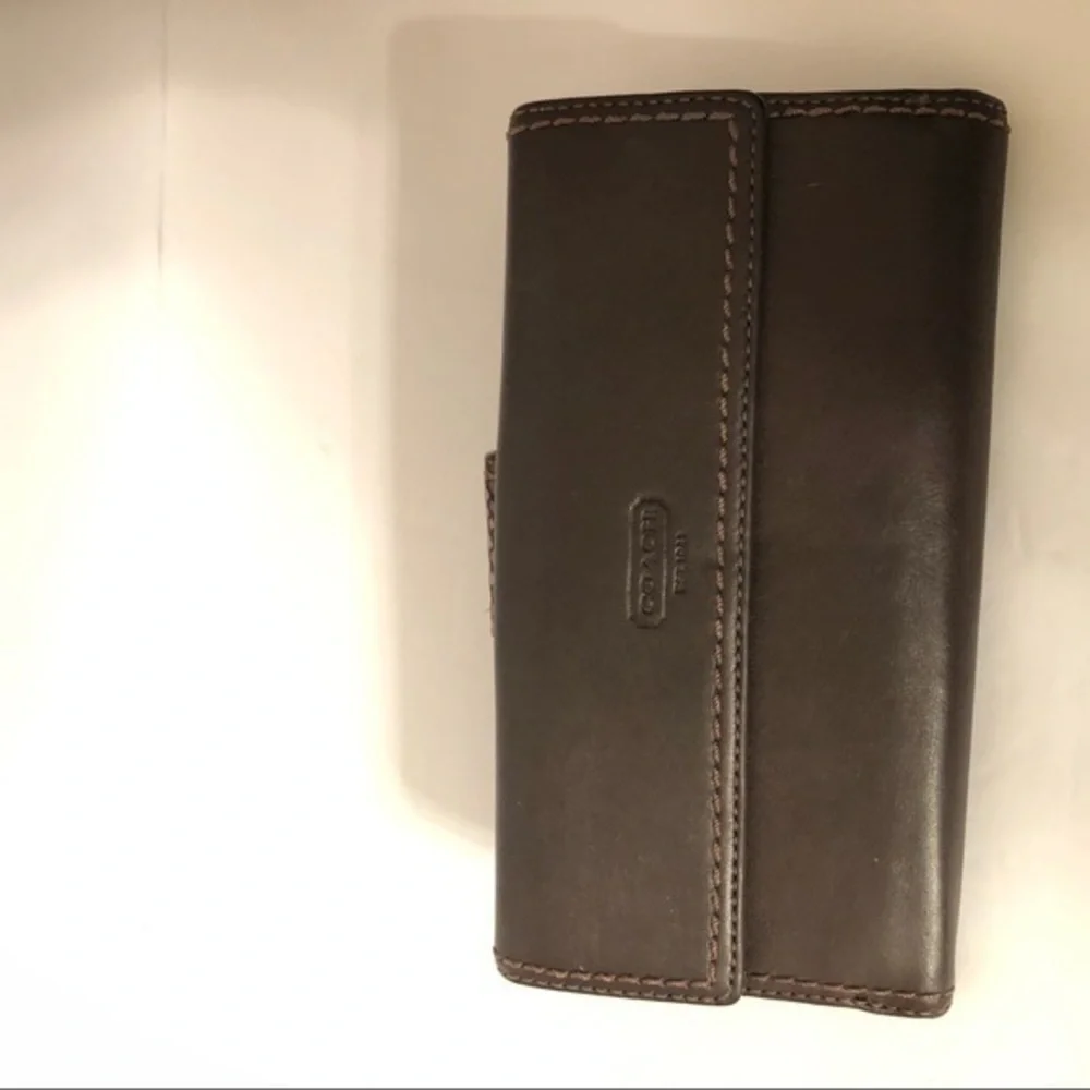 COACH vintage y2k brown leather and snake embossed turnlock wallet